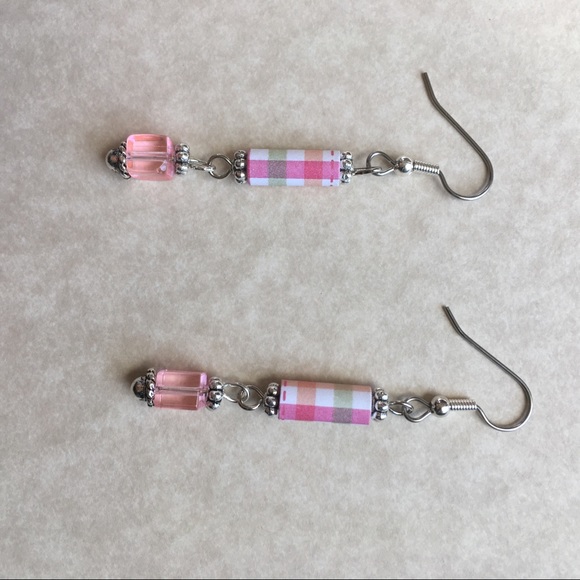 4/$25 Earrings Pink Green Orange Plaid Silver Tone - Picture 3 of 7